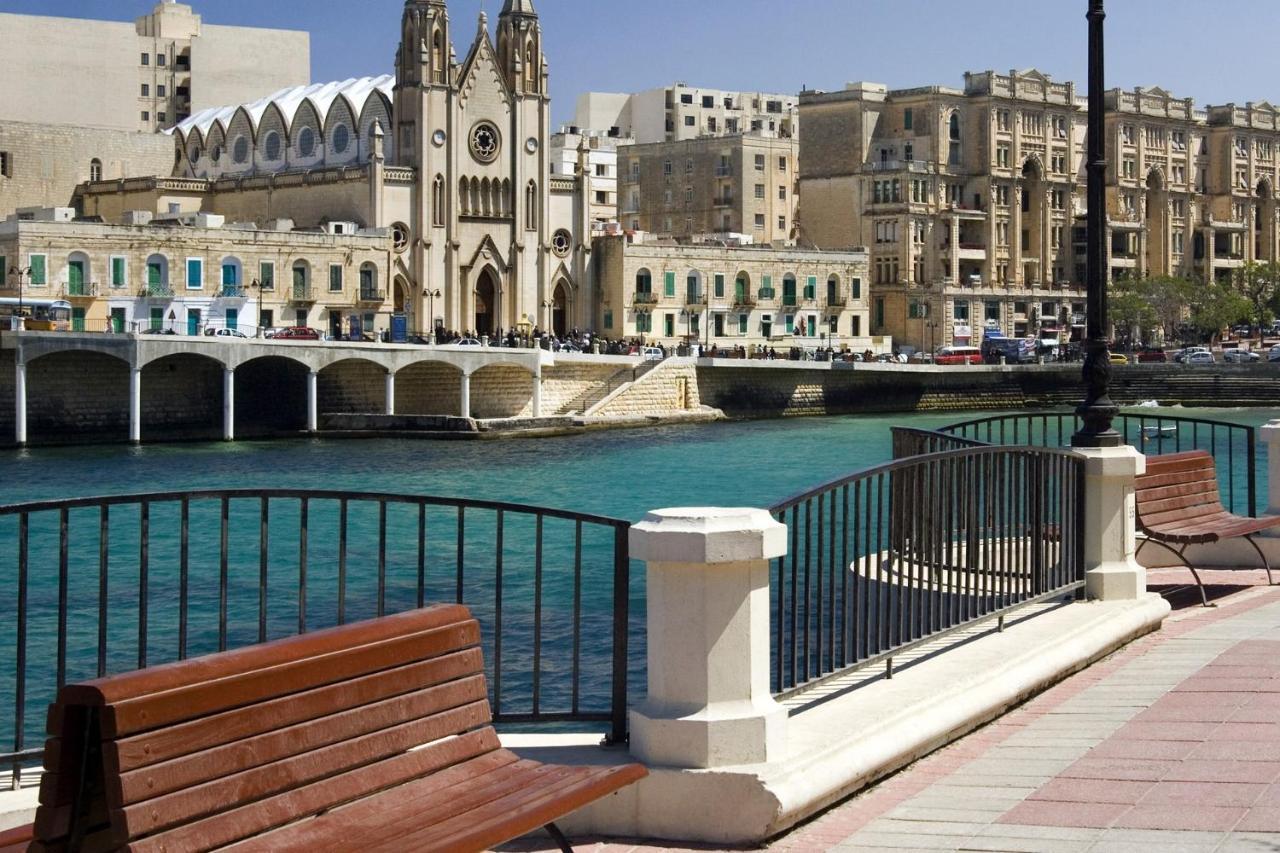 Luxury Apt With Side Seaviews And Pool, Best Location Sliema Dış mekan fotoğraf